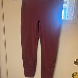 SPANX Burgundy Leggings with Mesh Detail small Euc